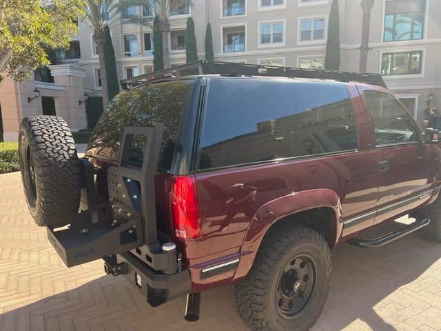 Cooler Carrier Swing Out Bumper Mount
