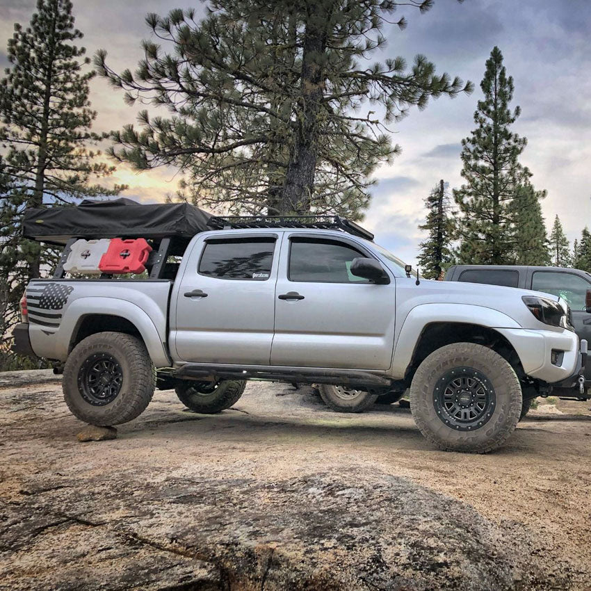 18" UNIVERSAL THORAX OVERLAND BED RACK SYSTEM (ANY TRUCK) Chassis Unlimited Inc.