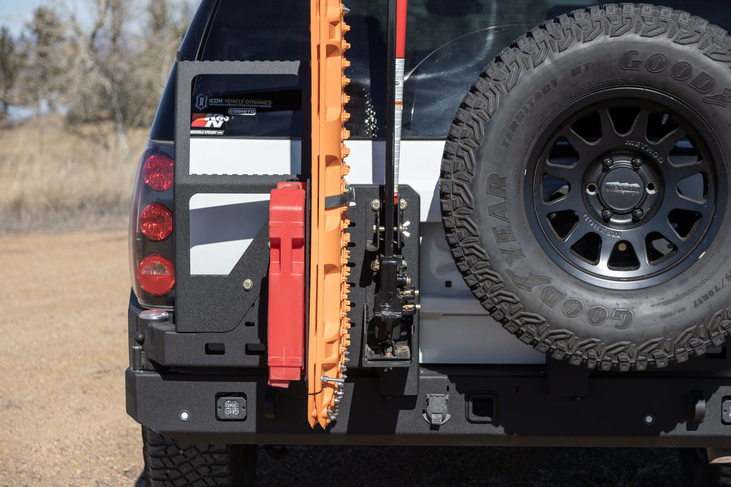 Ladder for Chassis Unlimited Dual Swing Out Bumper Baseline Overland Suburban