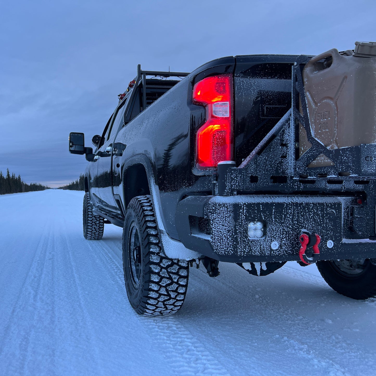2020-2022 CHEVY/GMC 2500/3500 OCTANE DUAL SWING OUT REAR BUMPER Chassis Unlimited Inc.