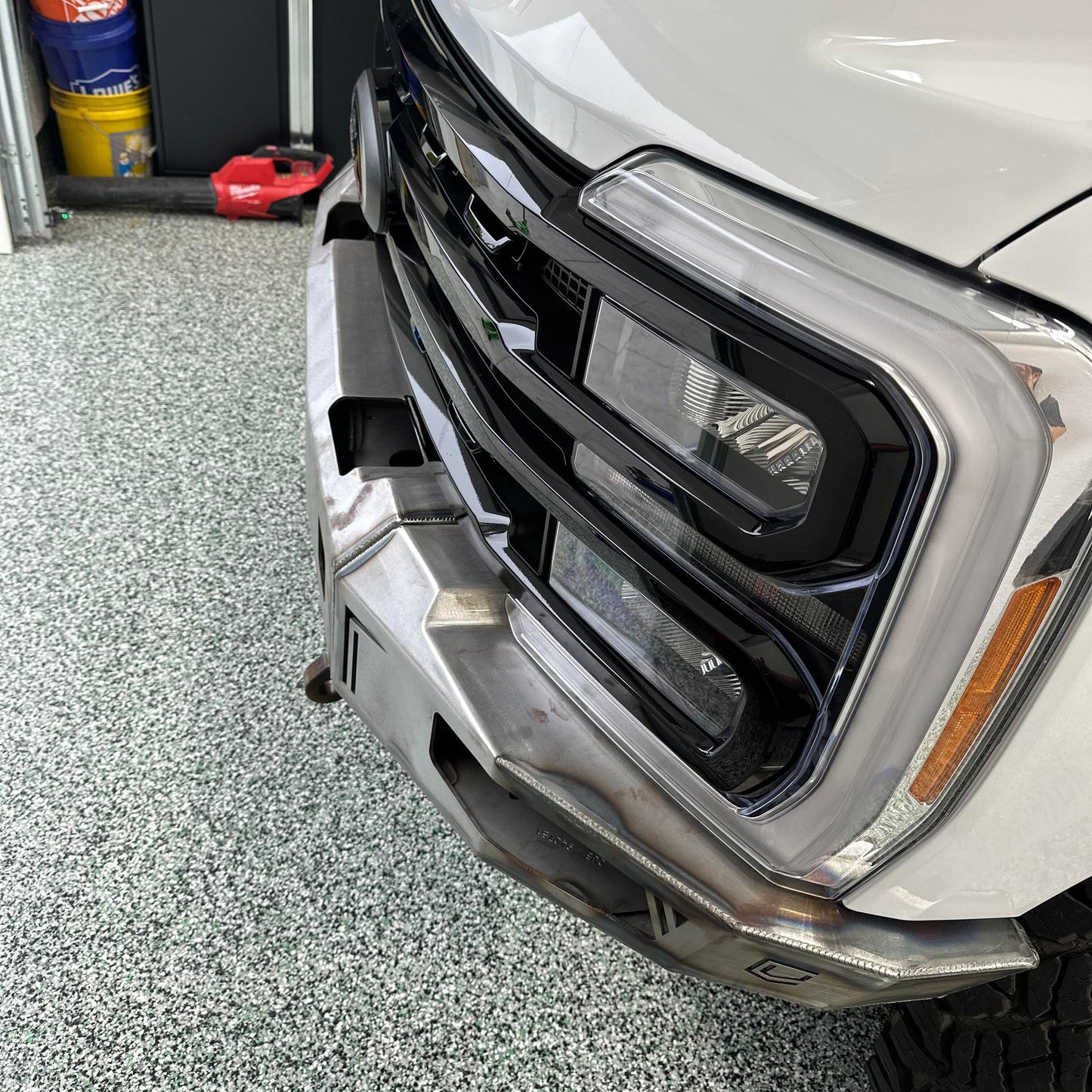 2023+ FORD SUPERDUTY F250/F350 OCTANE SERIES FRONT WINCH BUMPER Chassis Unlimited Inc.