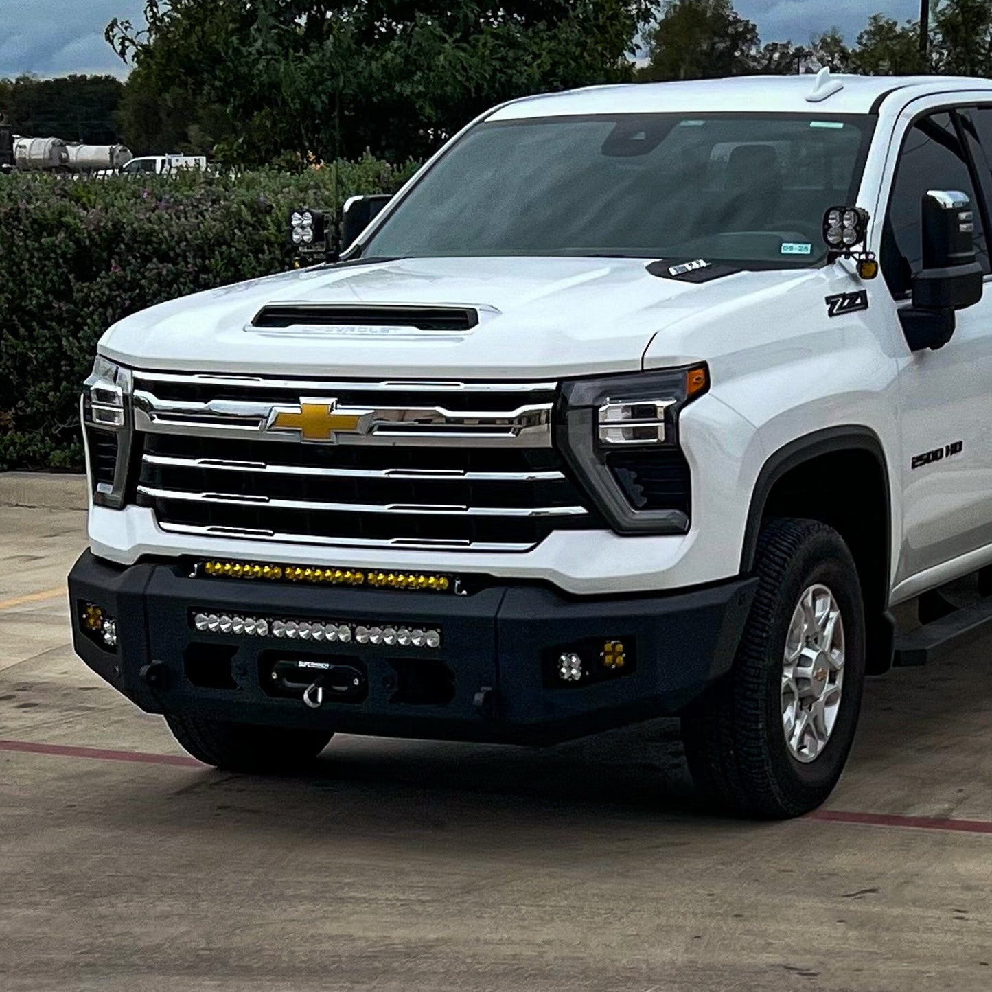 2024+ CHEVY SILVERADO 2500/3500 ATTITUDE FRONT WINCH BUMPER Chassis Unlimited Inc.