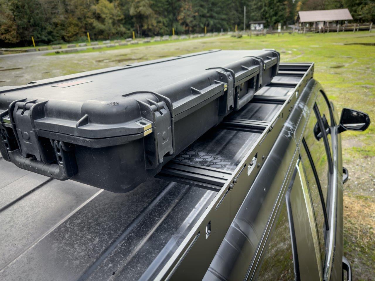 chevy suburban roof rack storage
