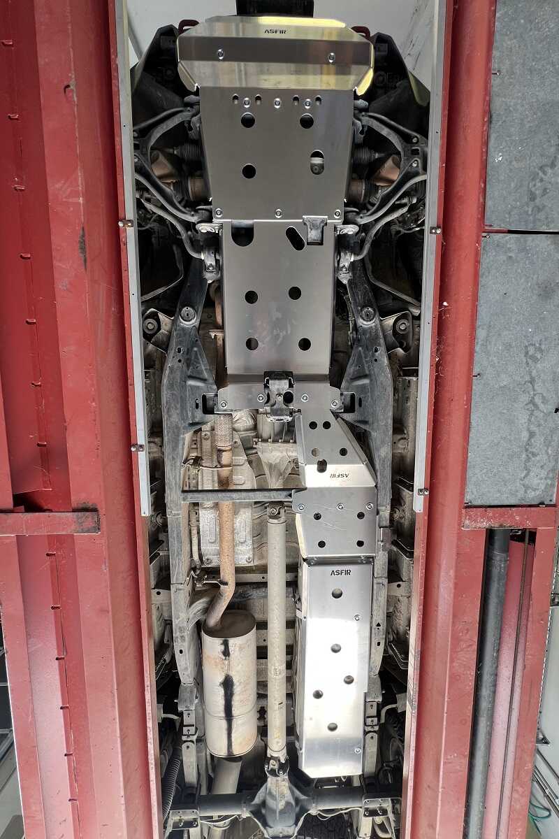 Chevrolet Colorado (2023-2026) Front Skid Plate