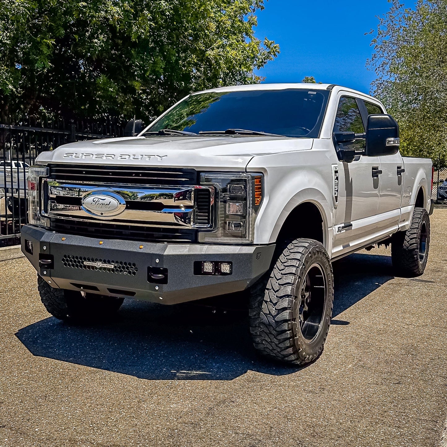 2017-2022 FORD SUPERDUTY F250/F350 FUEL SERIES FRONT BUMPER Chassis Unlimited Inc.