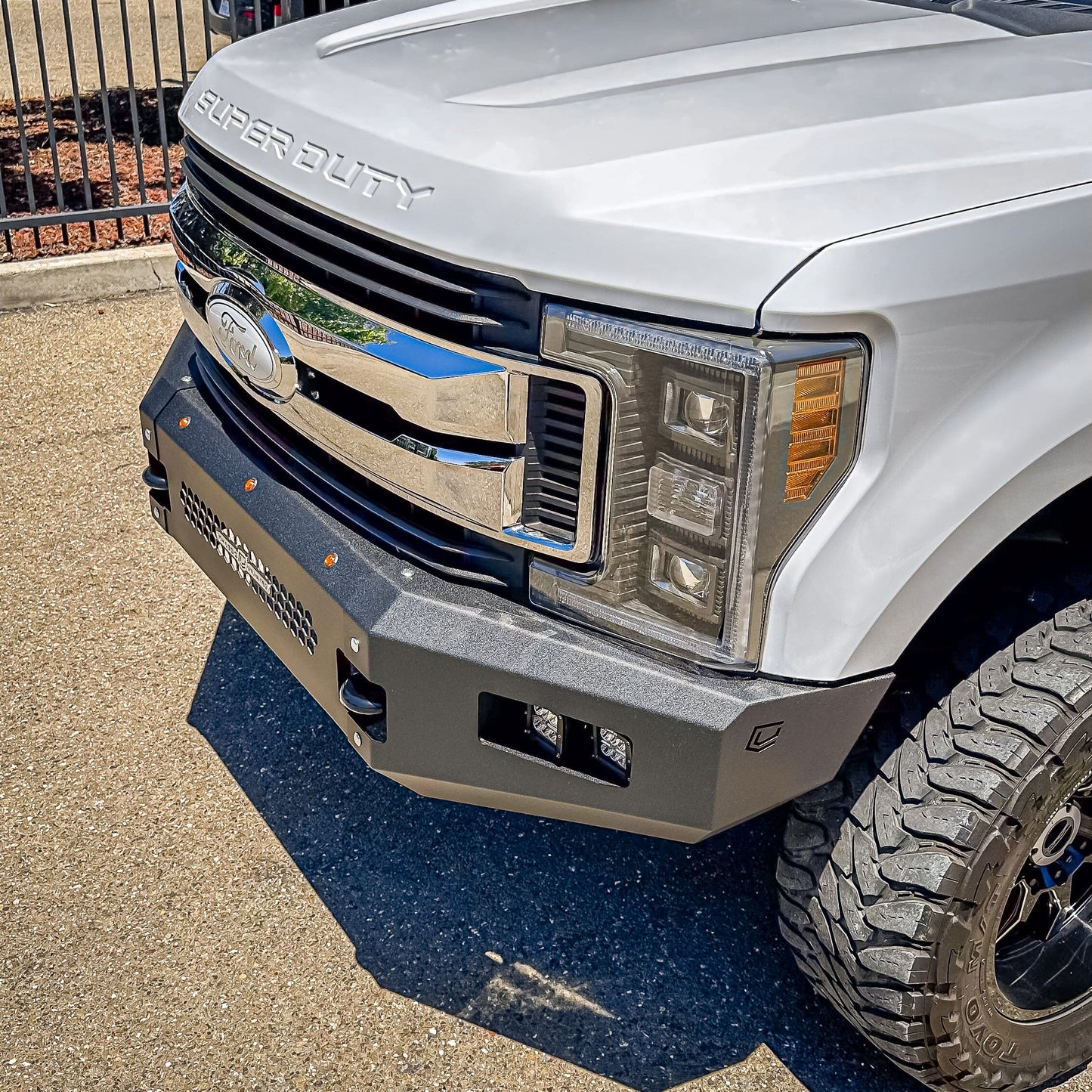 2017-2022 FORD SUPERDUTY F250/F350 FUEL SERIES FRONT BUMPER Chassis Unlimited Inc.