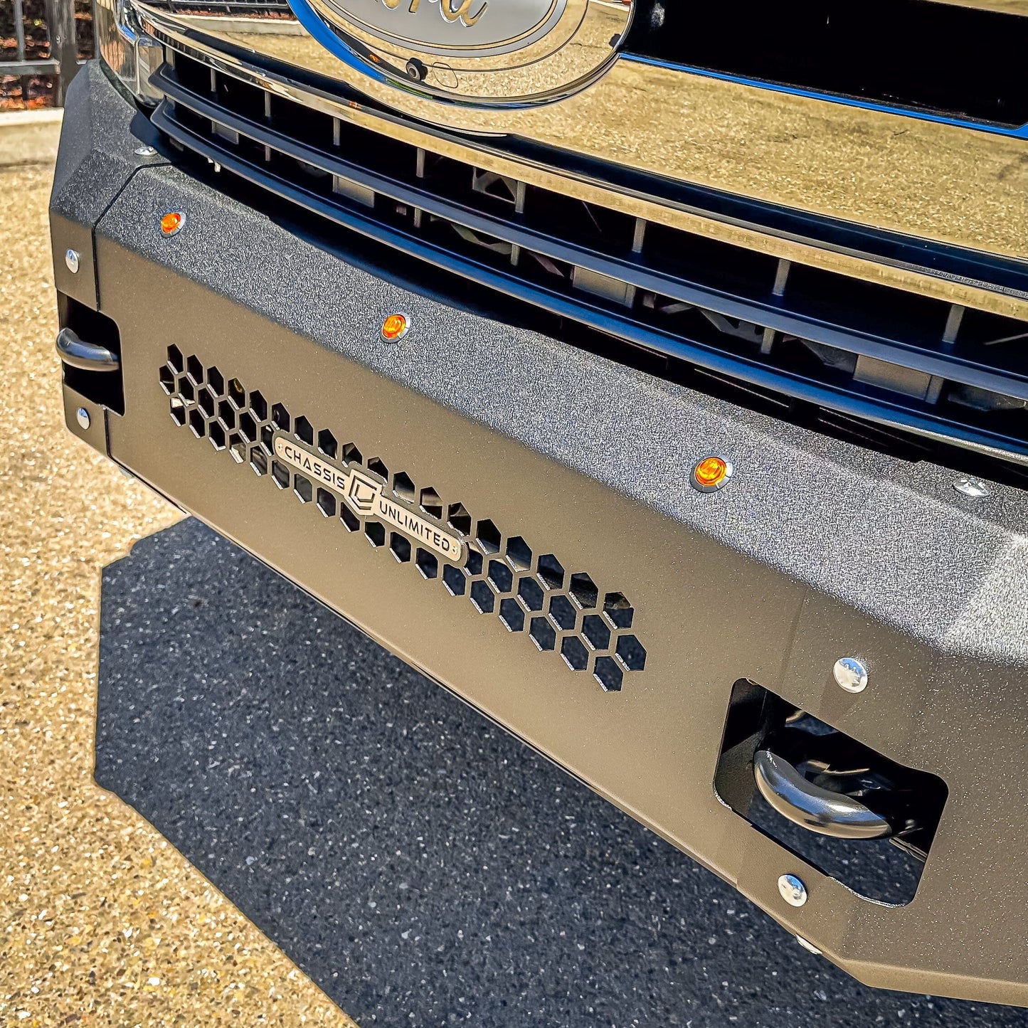 2017-2022 FORD SUPERDUTY F250/F350 FUEL SERIES FRONT BUMPER Chassis Unlimited Inc.