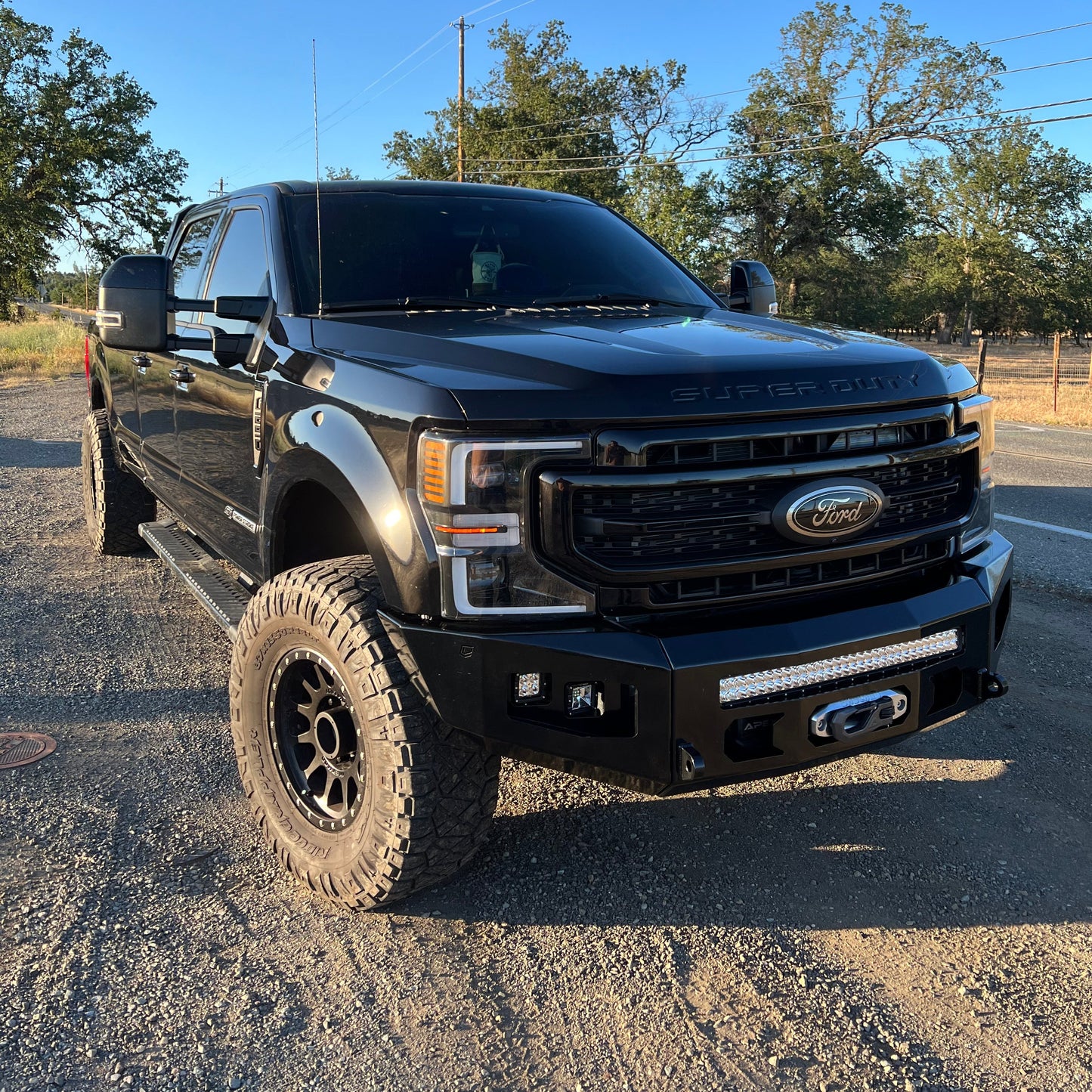 2017-2022 FORD SUPERDUTY F250/F350 ATTITUDE SERIES FRONT WINCH BUMPER Chassis Unlimited Inc.