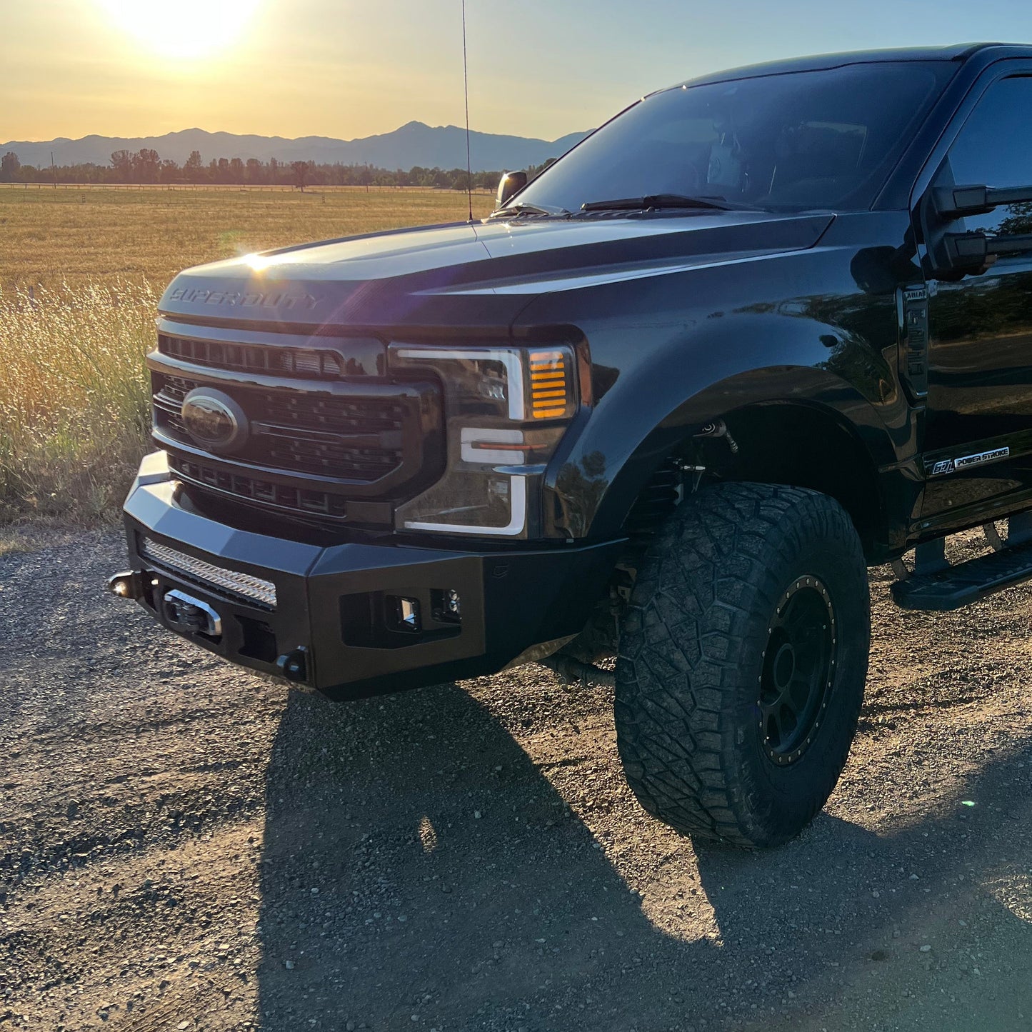2017-2022 FORD SUPERDUTY F250/F350 ATTITUDE SERIES FRONT WINCH BUMPER Chassis Unlimited Inc.