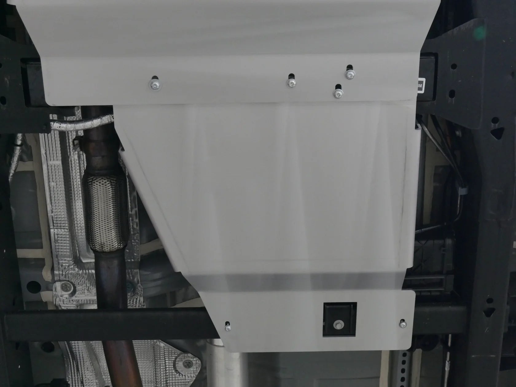 Chevy/GMC 1500 Transfer Case Skid Plate | Baseline Overland