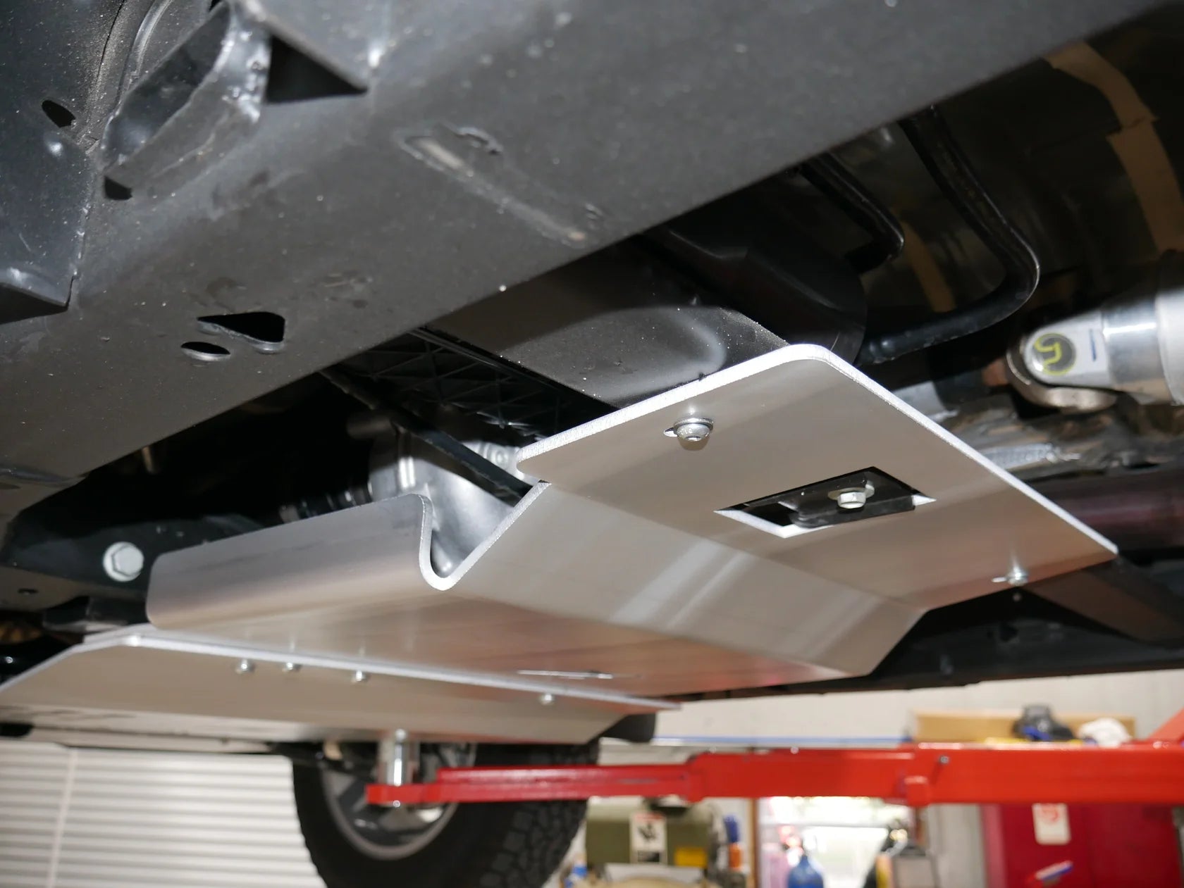 Chevy/GMC 1500 Transfer Case Skid Plate | Baseline Overland