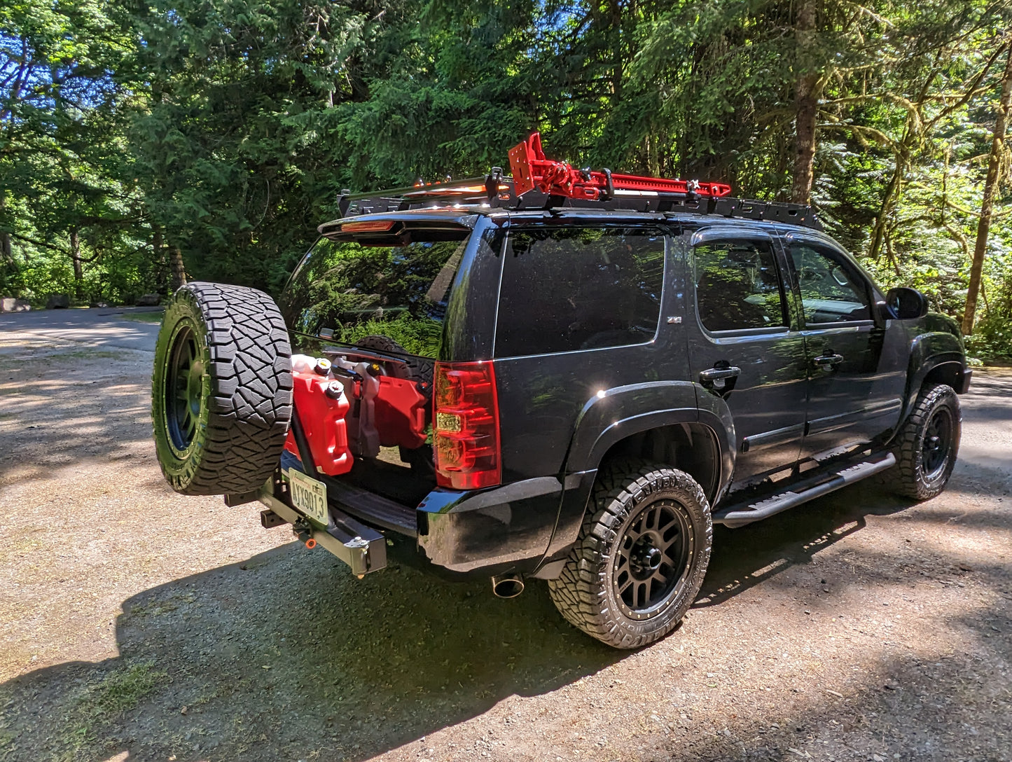 2007-2014 Chevy Tahoe Roof Rack Baseline Overland hi-lift jack methods 33s swing out tire carrier rotopax