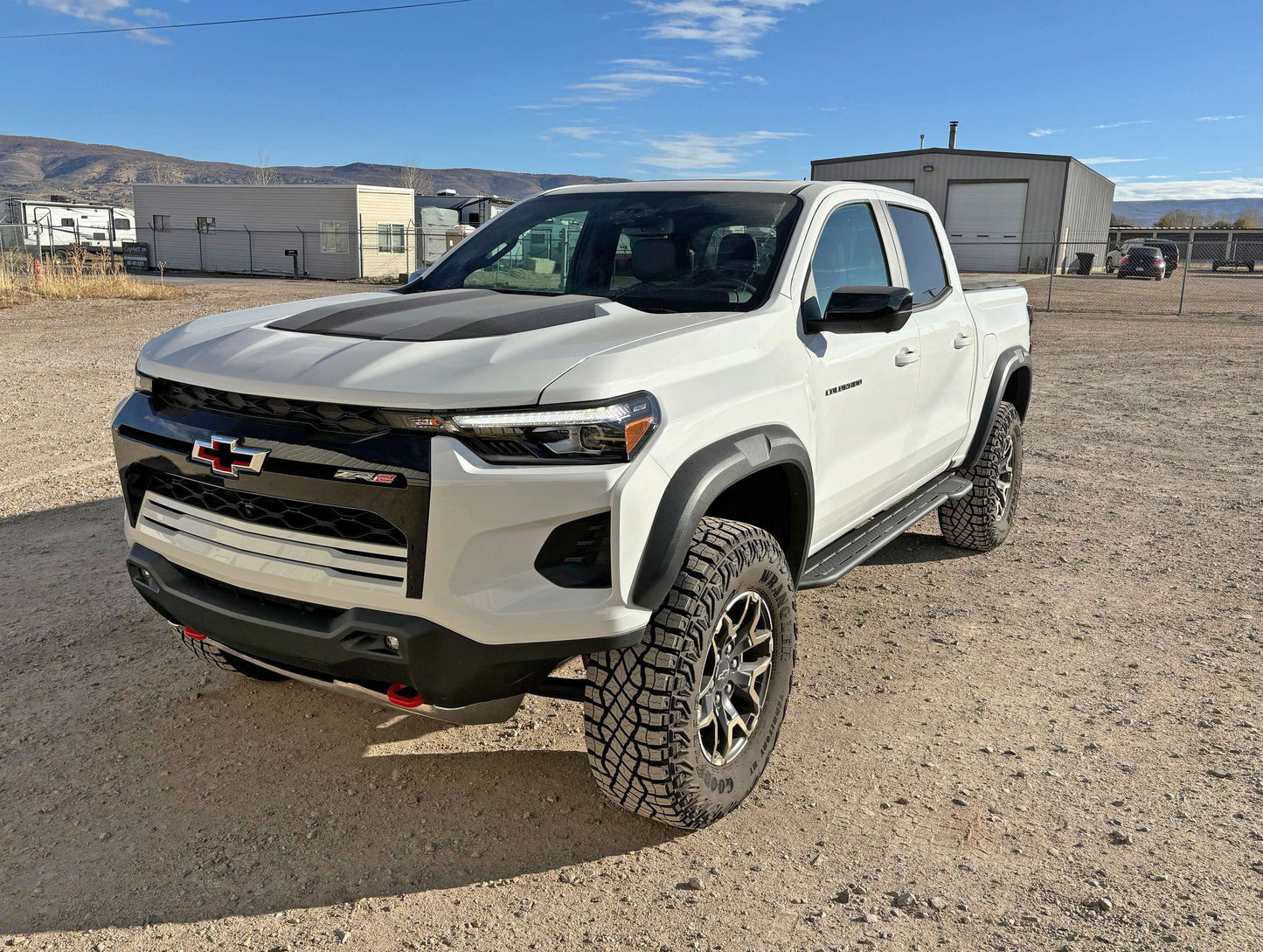 2023+ Chevy Colorado/GMC Canyon Rock Sliders