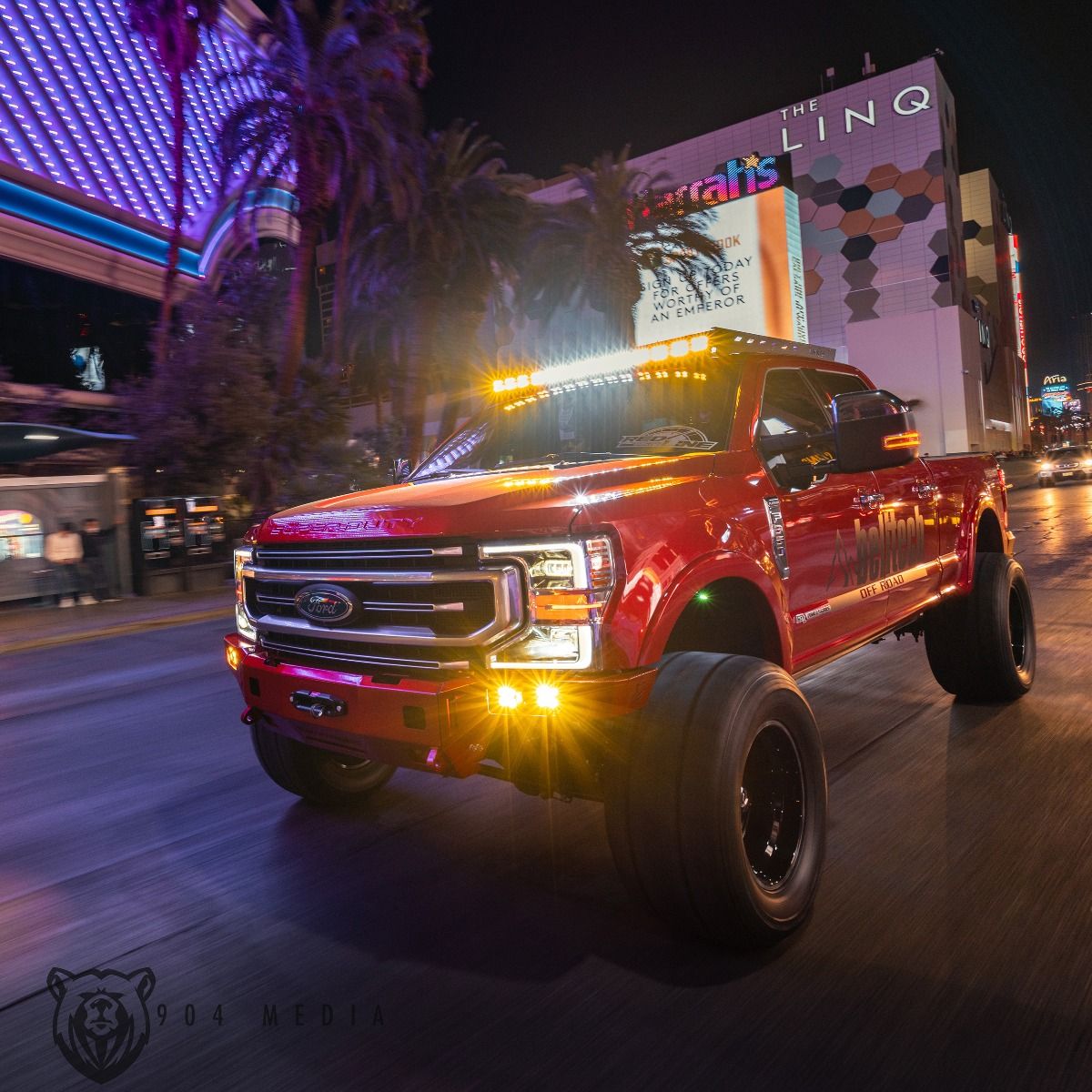 2017-2022 FORD SUPERDUTY F250/F350 OCTANE SERIES FRONT WINCH BUMPER Chassis Unlimited Inc.