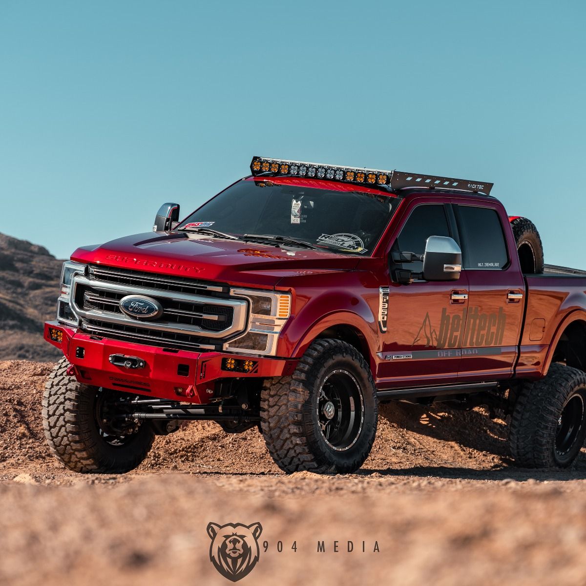 2017-2022 FORD SUPERDUTY F250/F350 OCTANE SERIES FRONT WINCH BUMPER Chassis Unlimited Inc.