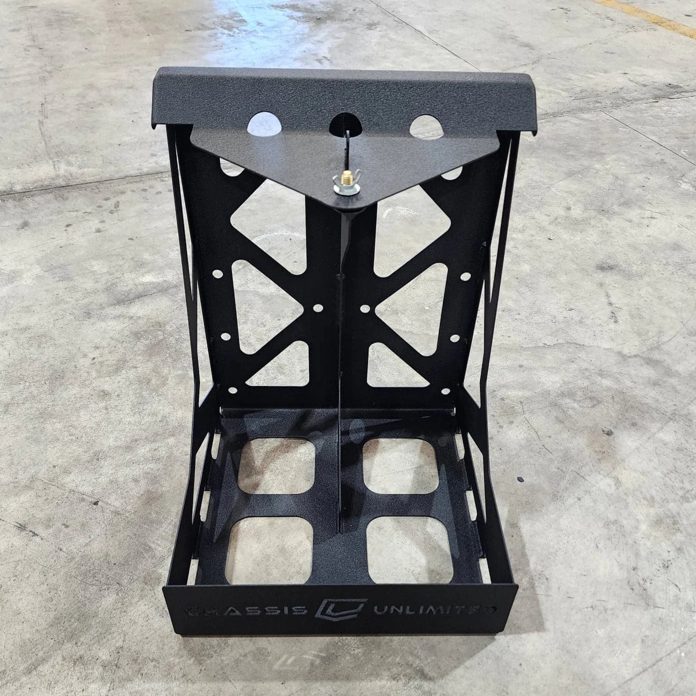 DUAL FUEL/WATER CAN MOUNT - FITS SWING OUT BUMPERS 1500/2500/3500