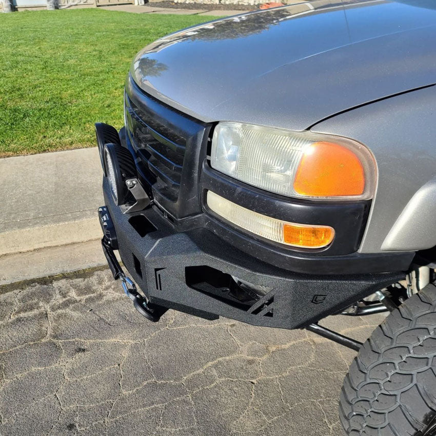 2000-2006 GMC Yukon XL 2500 Octane Front Winch Bumper