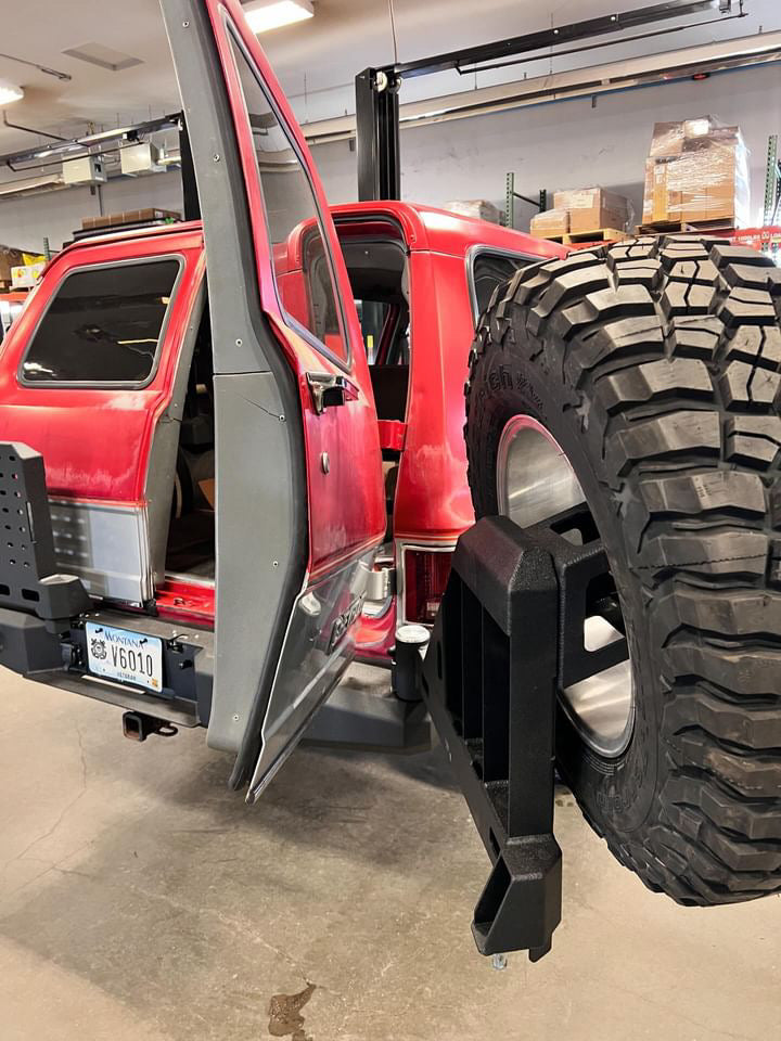 Barn Door Suburban dual swing out rear bumper