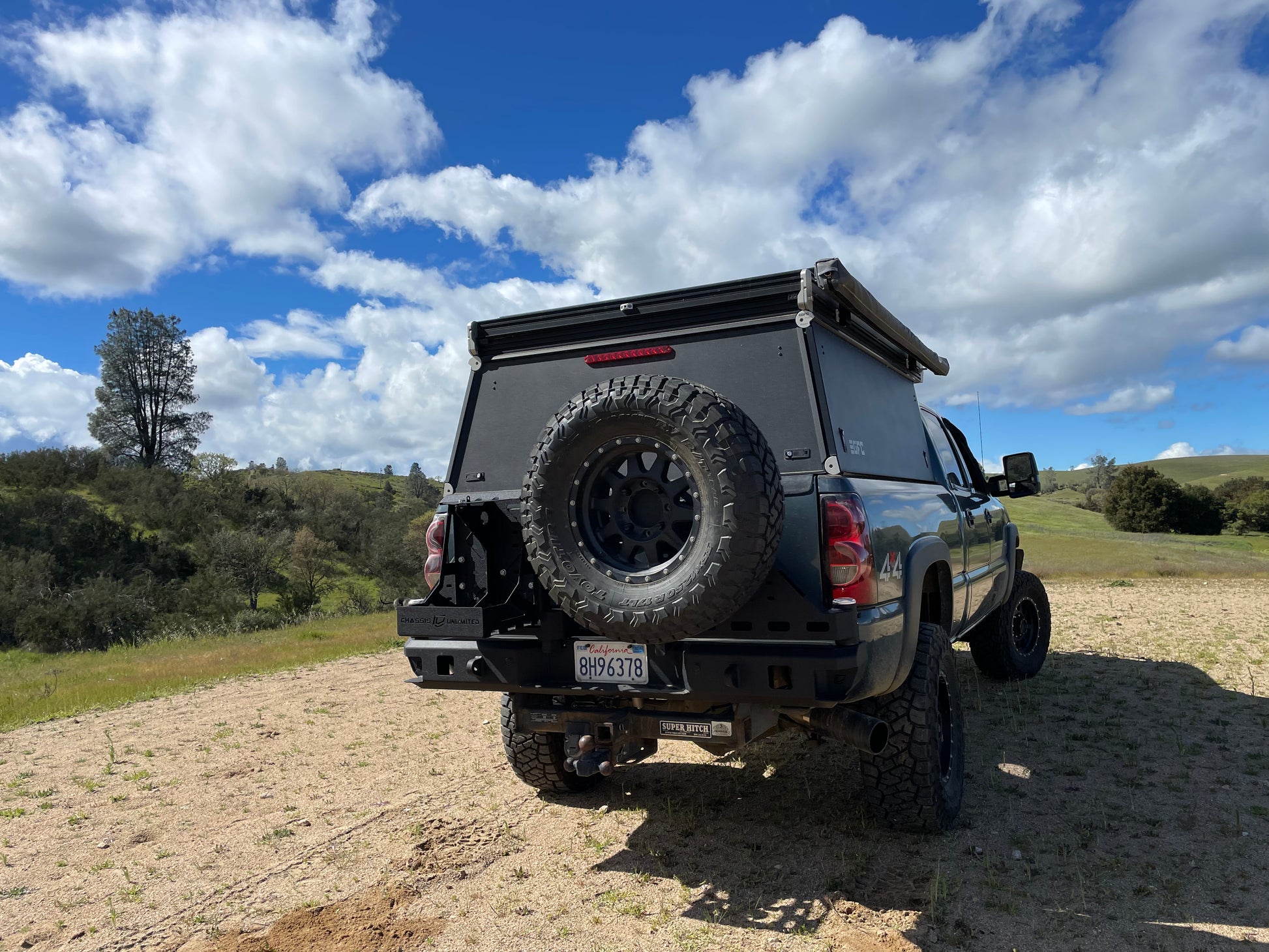 1999-2007 Chevy Silverado Dual Swing Out Bumper with GFC Camper