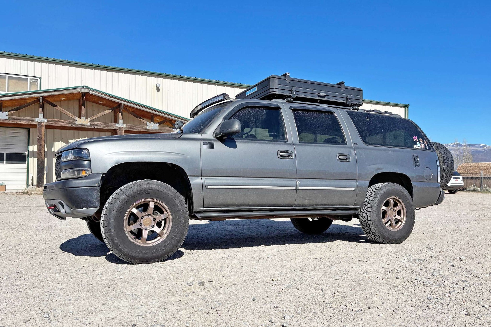 2000-2006 Chevy Suburban | GMC Yukon XL Rock Sliders – Baseline Overland