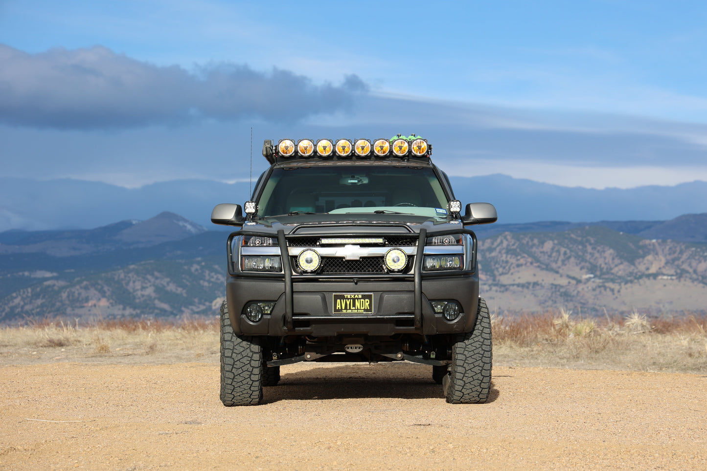 2000-2006 Chevy Avalanche Roof Rack KC Hilites