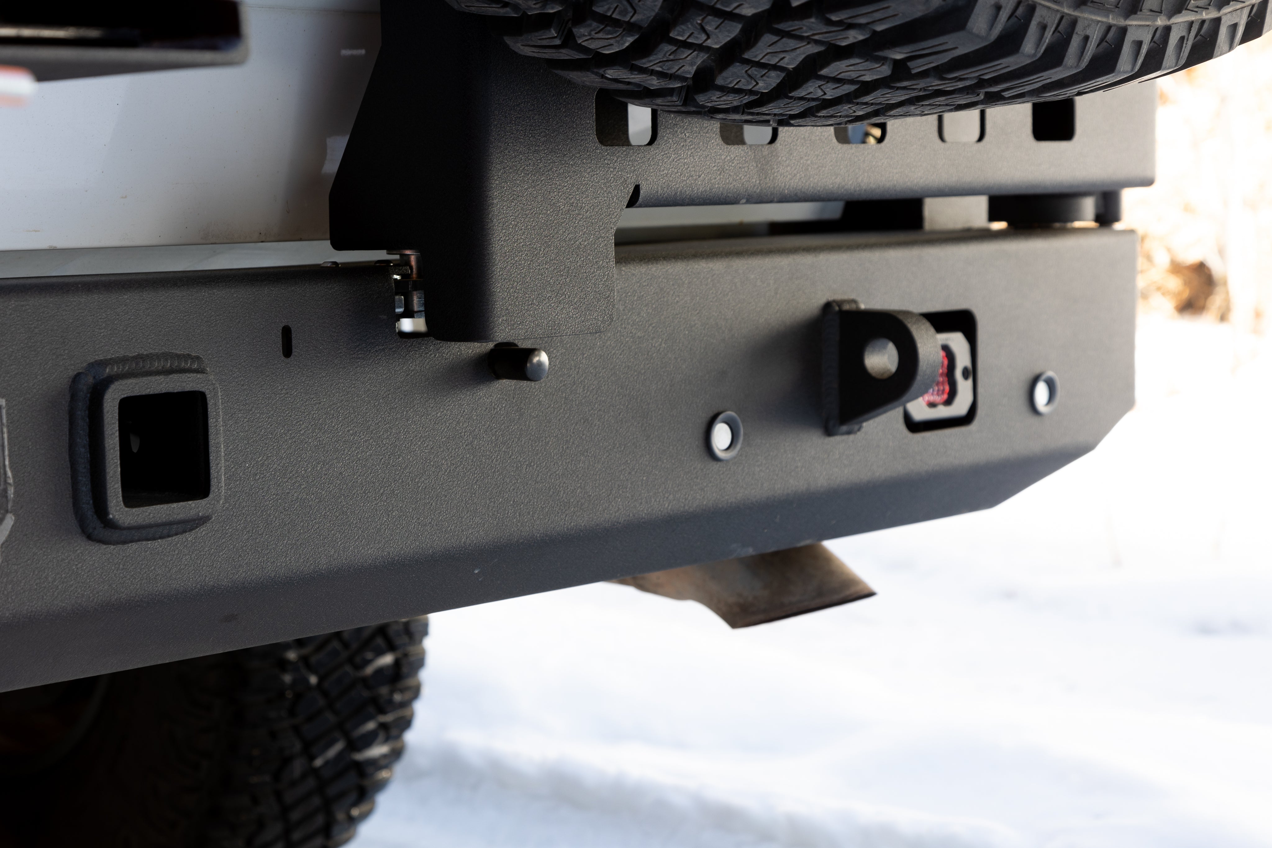 2015-2020 Chevy Suburban Octane Dual Swing Out Rear Bumper – Baseline