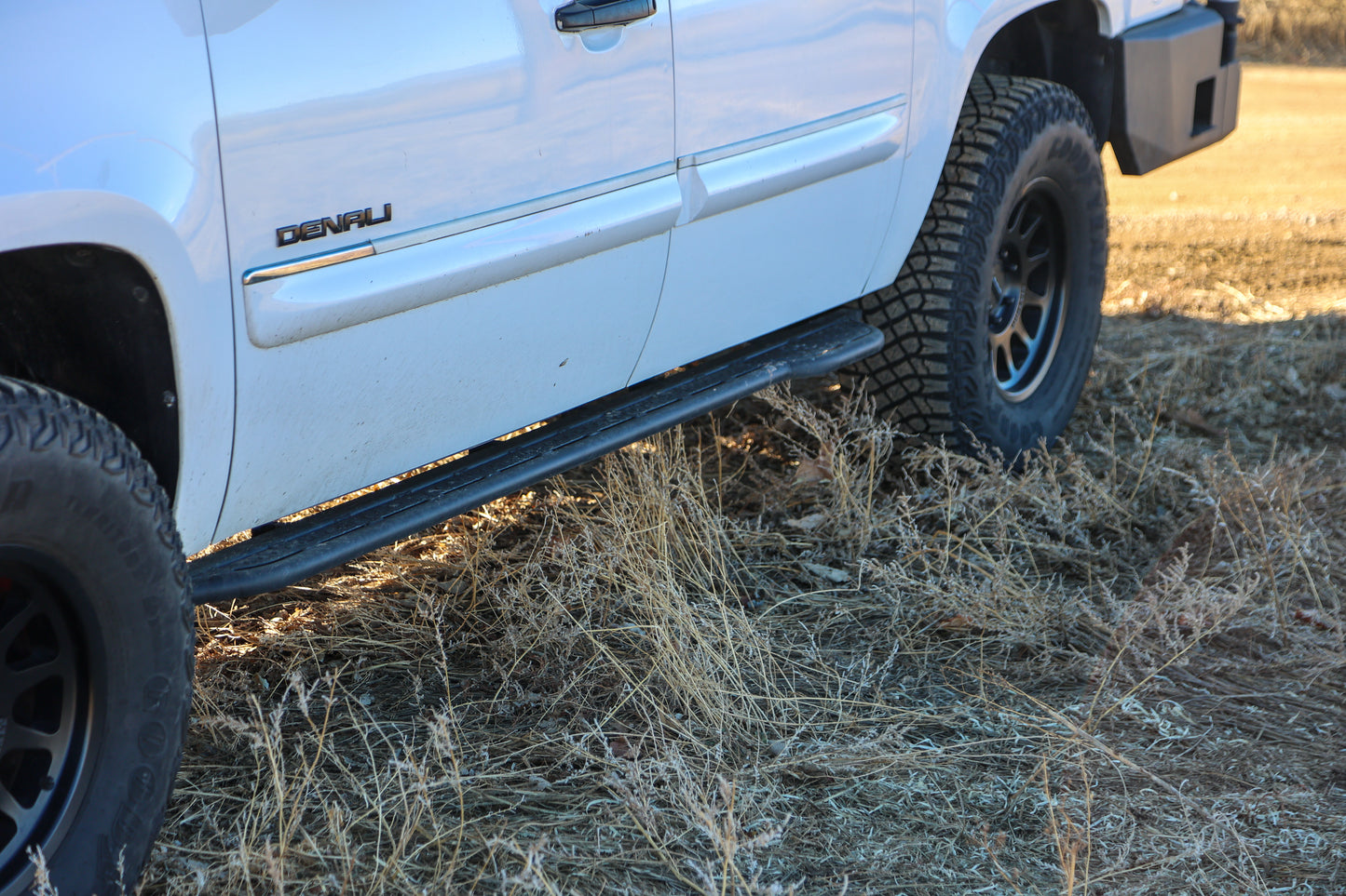 2007-2014 Chevy Suburban Rock Sliders 2007-2014 Yukon XL 1500 2500 Baseline Overland