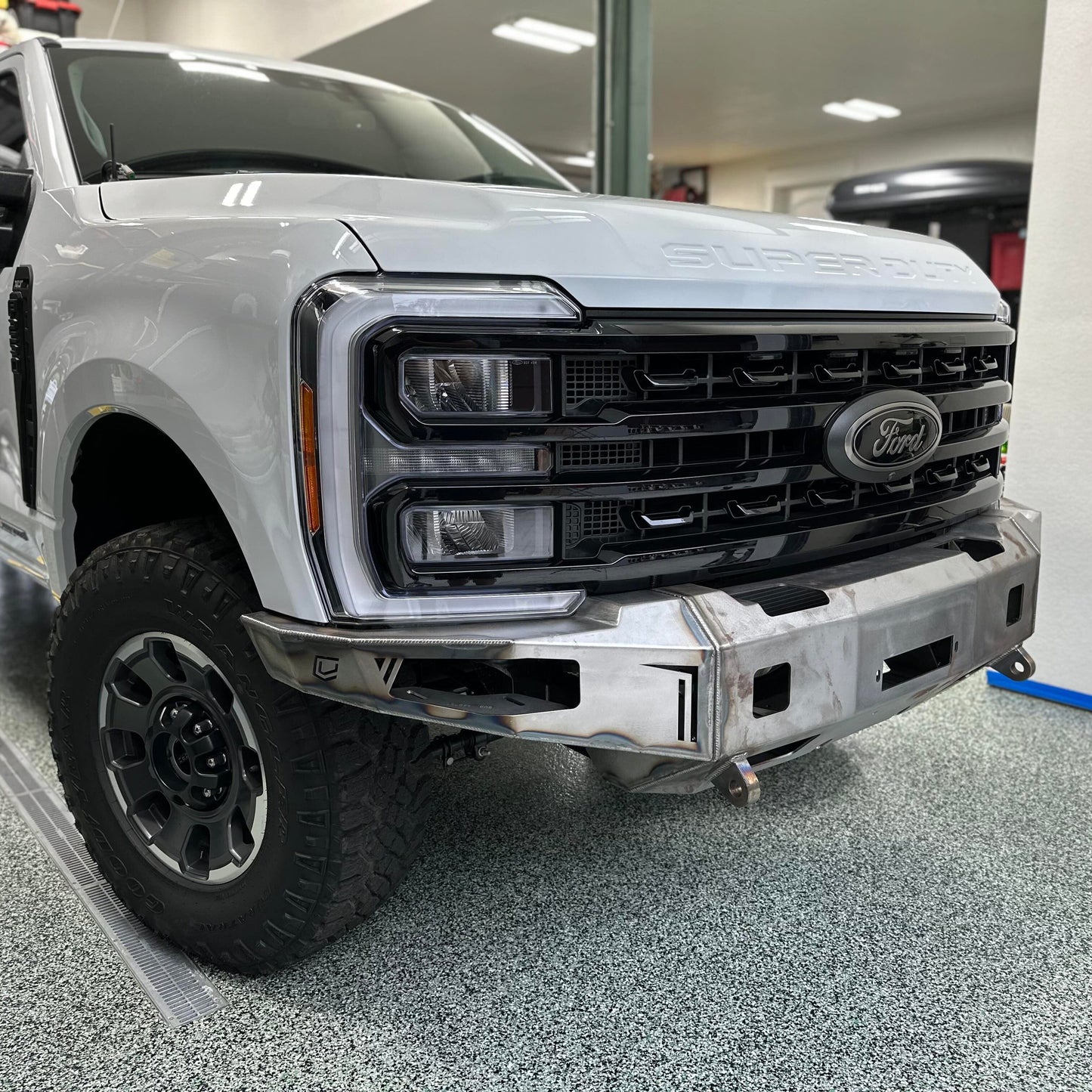 2023+ FORD SUPERDUTY F250/F350 OCTANE SERIES FRONT WINCH BUMPER Chassis Unlimited Inc. 