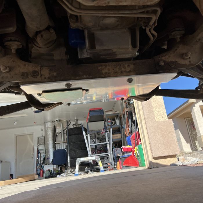 Chevrolet Silverado 1500 (2007-2009) / Tahoe (2007-2009,2011-2014) Front Skid Plate