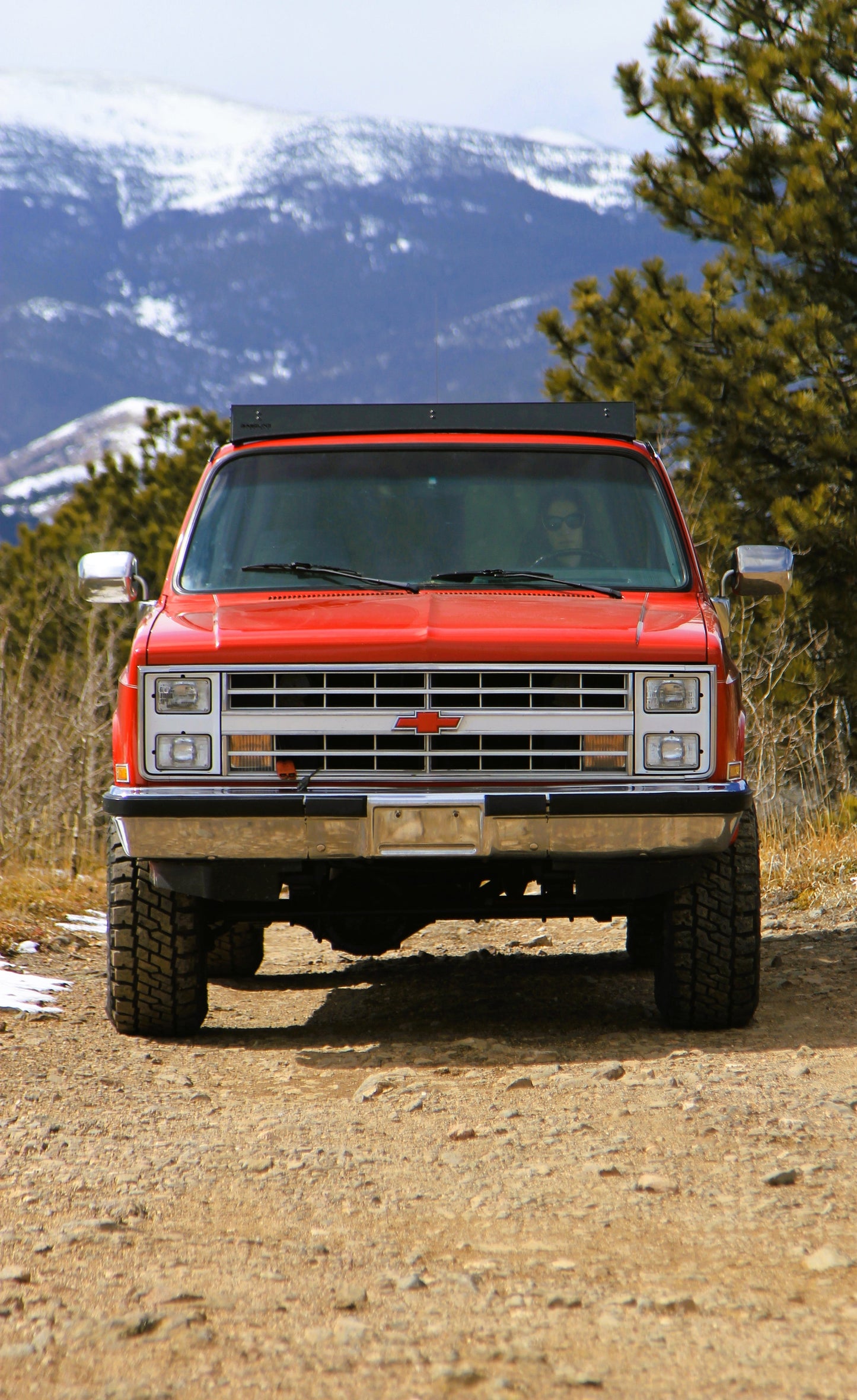 1973-1991 Chevy Suburban with Baseline Overland Roof Rack