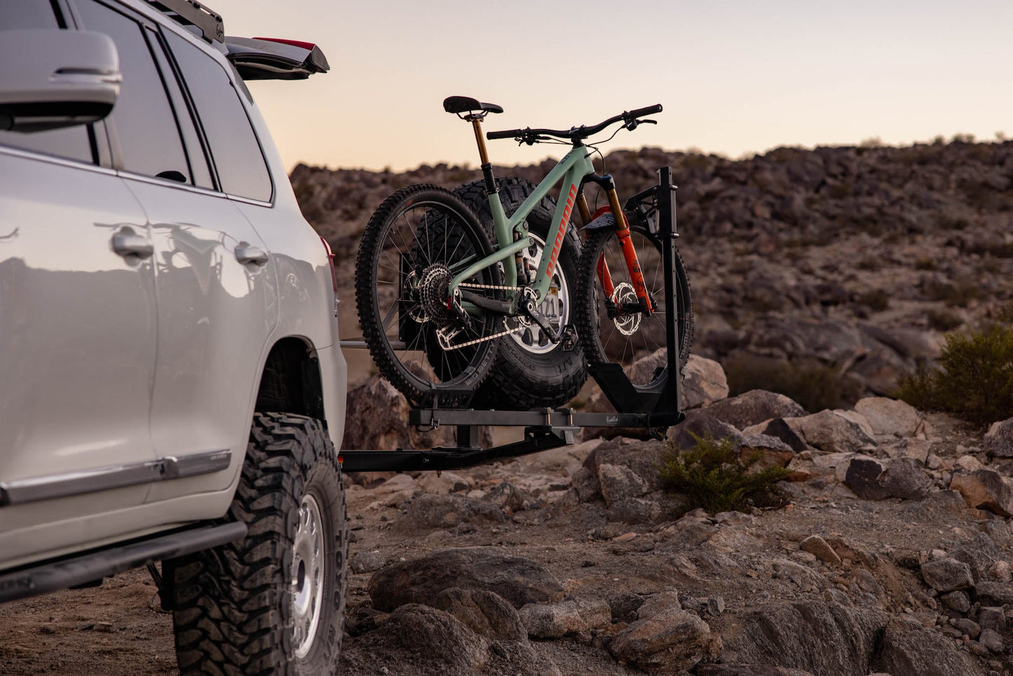 RambleSwing® Pro Spare Tire Carrier