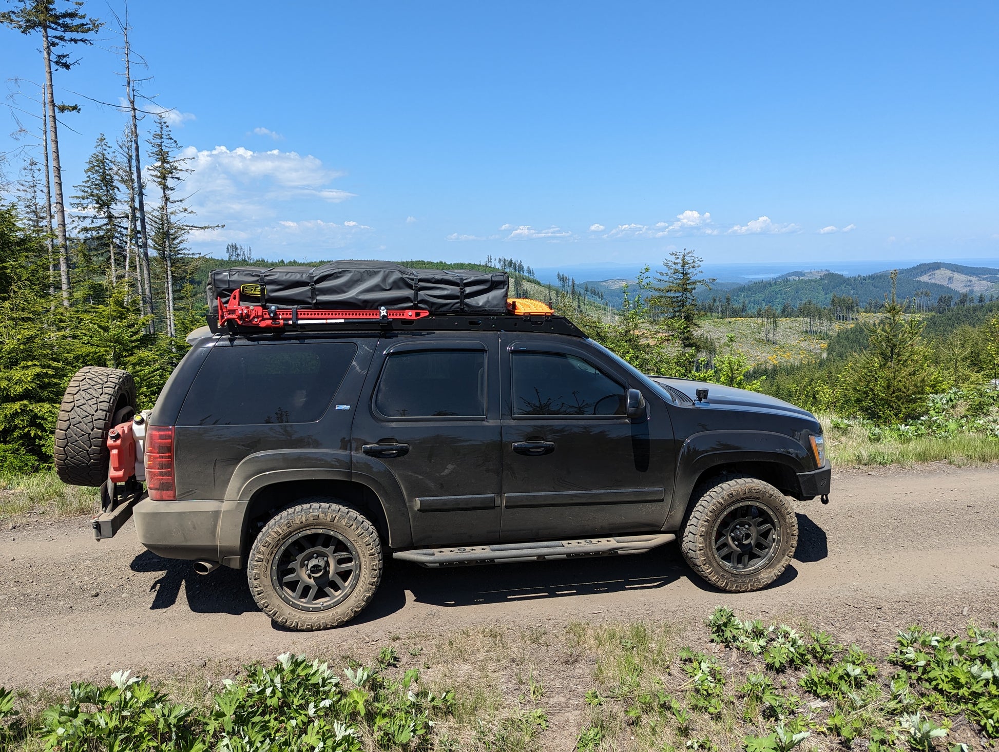 2007 - 2014 GMC Yukon  Chevy Tahoe Roof Rack – Baseline Overland