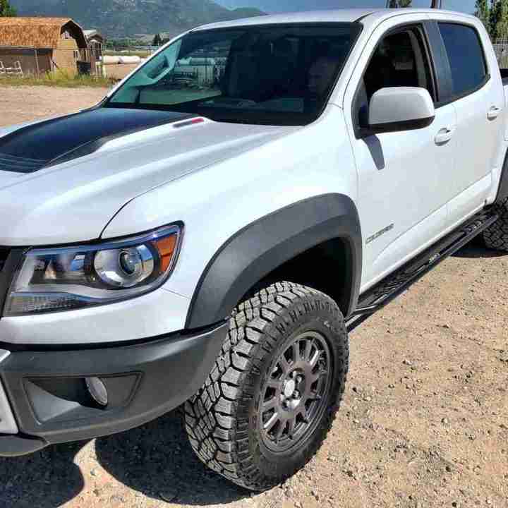 2023+ Chevy Colorado/ GMC Canyon Rock Sliders