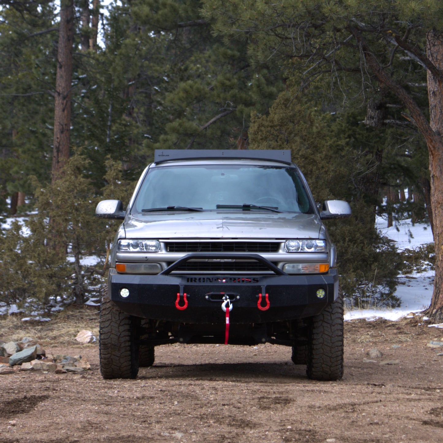 2000-2006 Chevy Suburban Roof Rack Baseline Overland Front 