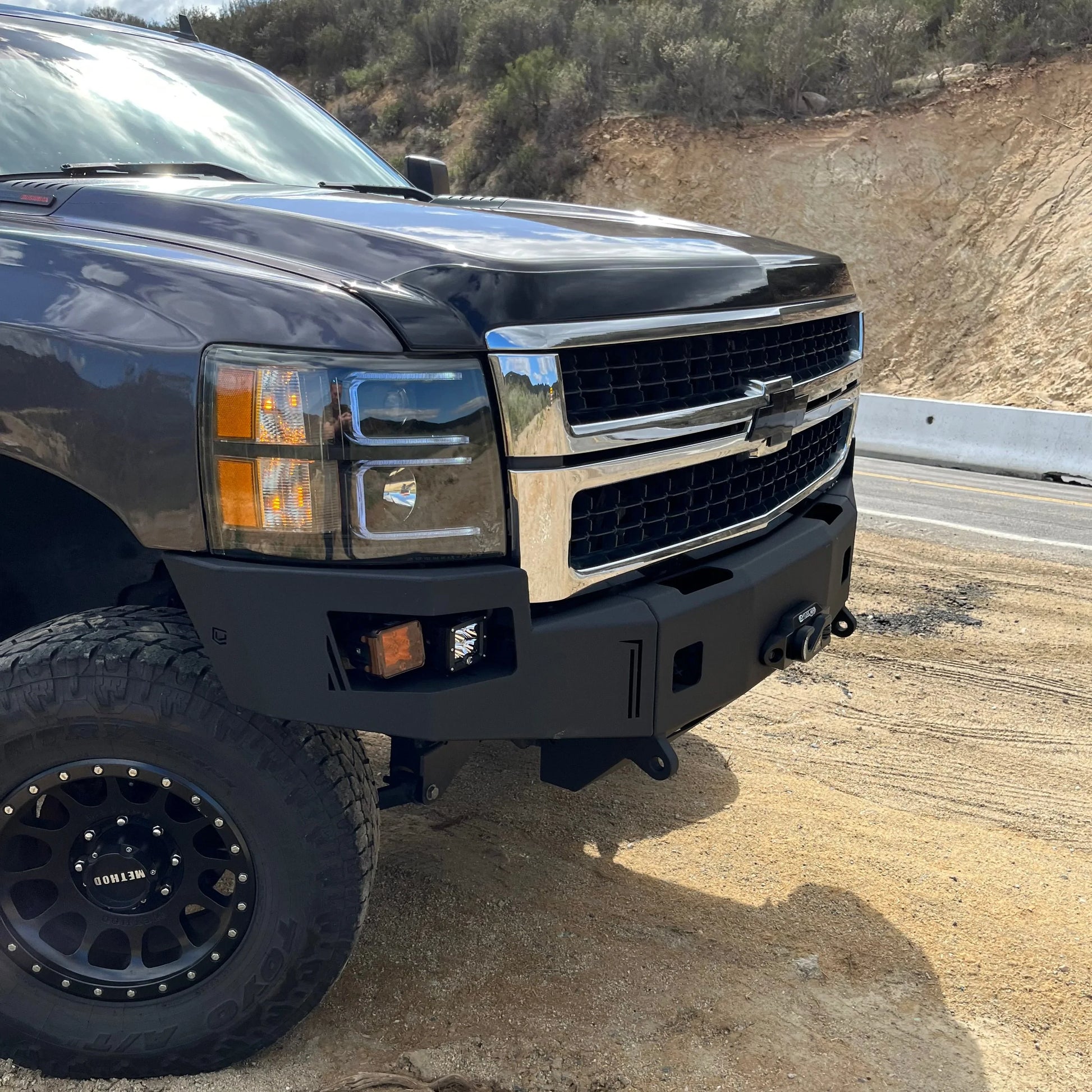 2010 Silverado Front Bumper 2007.5-2010 Chevy Silverado 2500HD 3500HD FRONT OCTANE WINCH BUMPER
